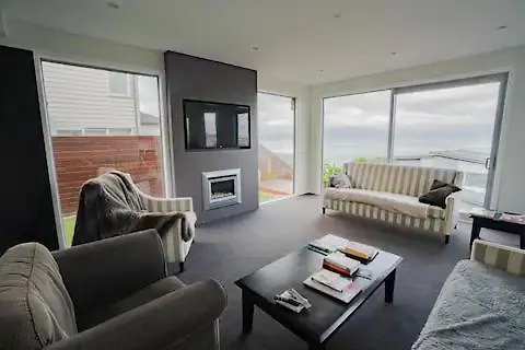 The Perfect Stop Over Wellington Homestay